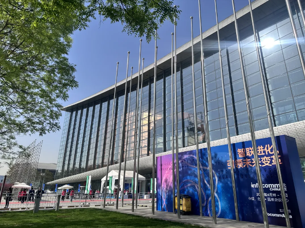 InfoCommChina 科技盛会！金博宝188欢迎您
通信回顾视听精彩